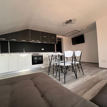 Apartament Casa Dragoeni Zsilvásárhely Kültér fotó